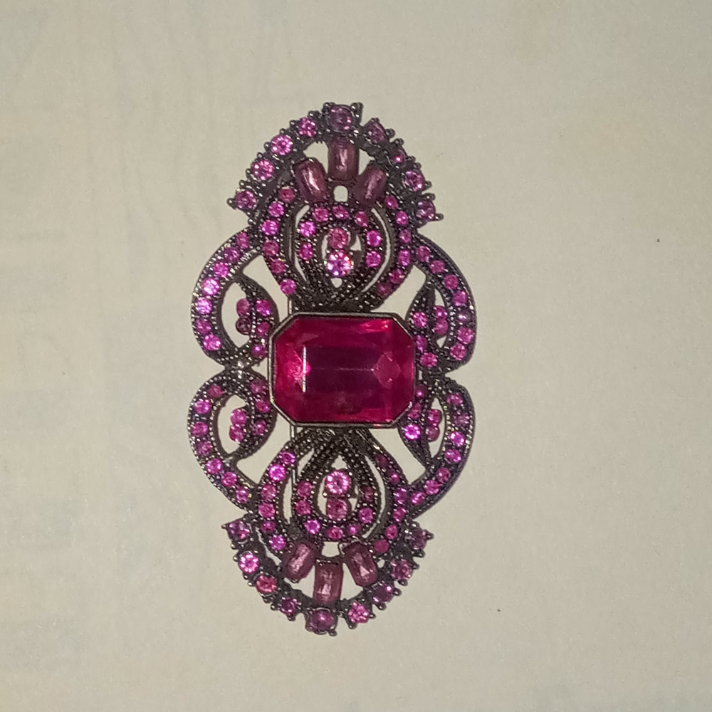 Elegant Pink Gemstone Brooch
